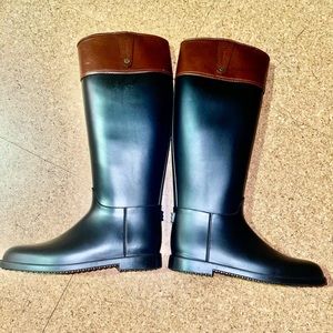 Burberry rain boots